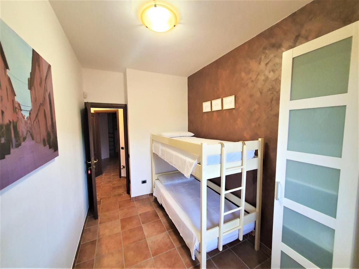 Casa Vacanza Villa Aurora Laureana Cilento Екстер'єр фото