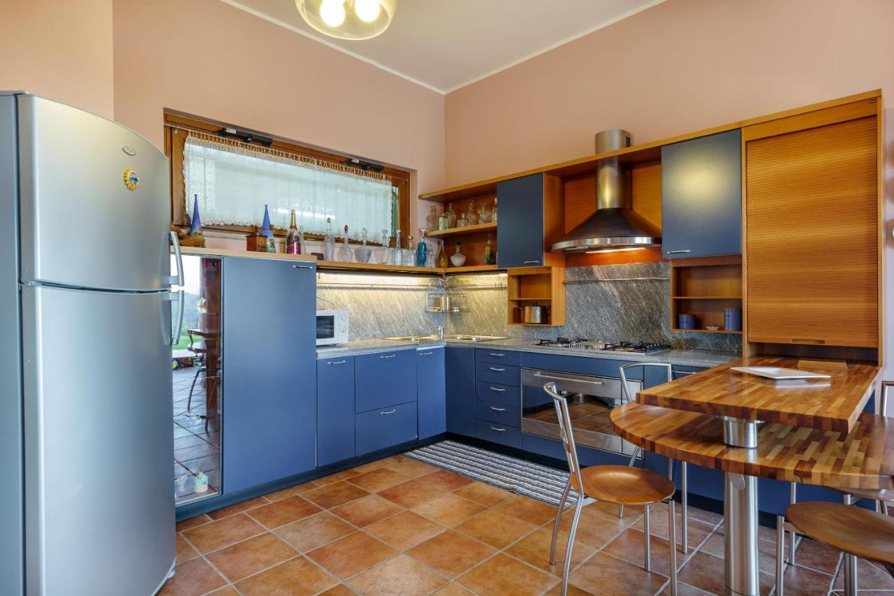Casa Vacanza Villa Aurora Laureana Cilento Екстер'єр фото